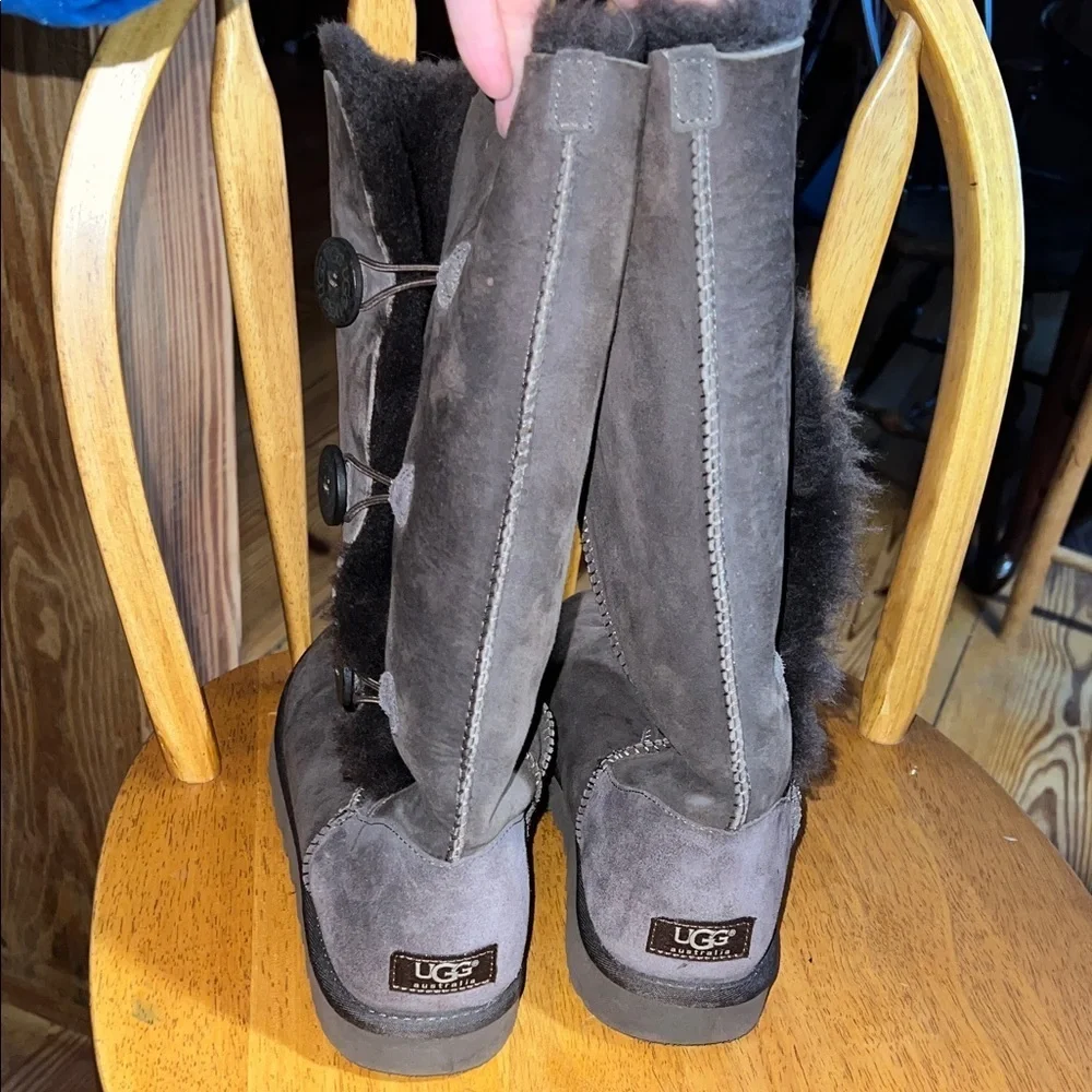 UGG Women's Bailey Button Triplet Black Suede Sheepskin Tall Boots Size 10